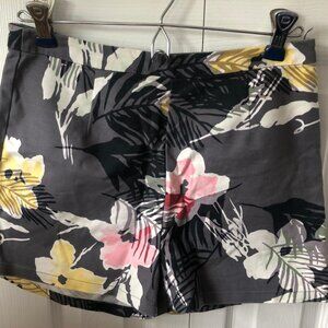 Kimchi Blue / Urban Outfitters Tropical Shorts